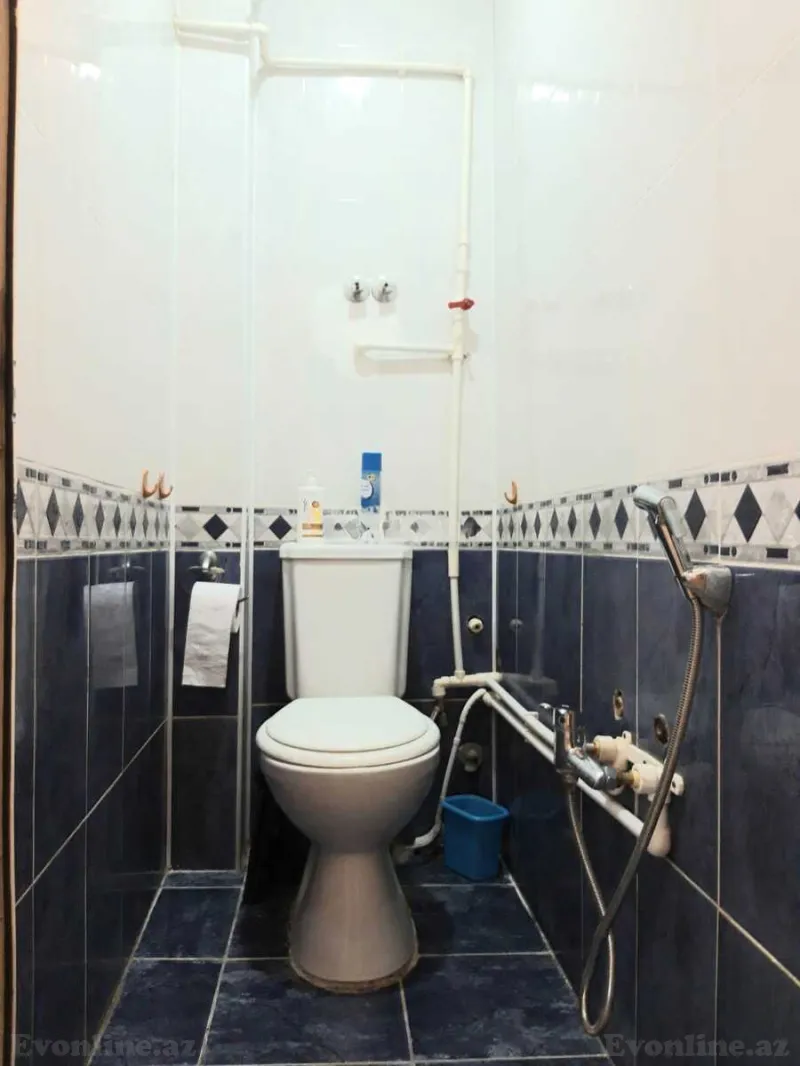 Satılır 4 otaqlı Mənzil Köhnə tikili 135 m² Neftçilər m. - şəkil 26