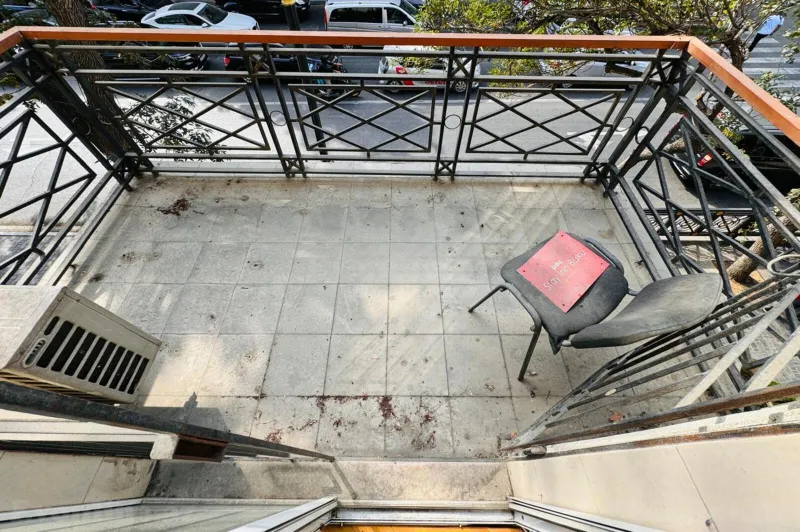 Satılır 7 otaqlı Mənzil Köhnə tikili 450 m² 28 May m. - şəkil 29