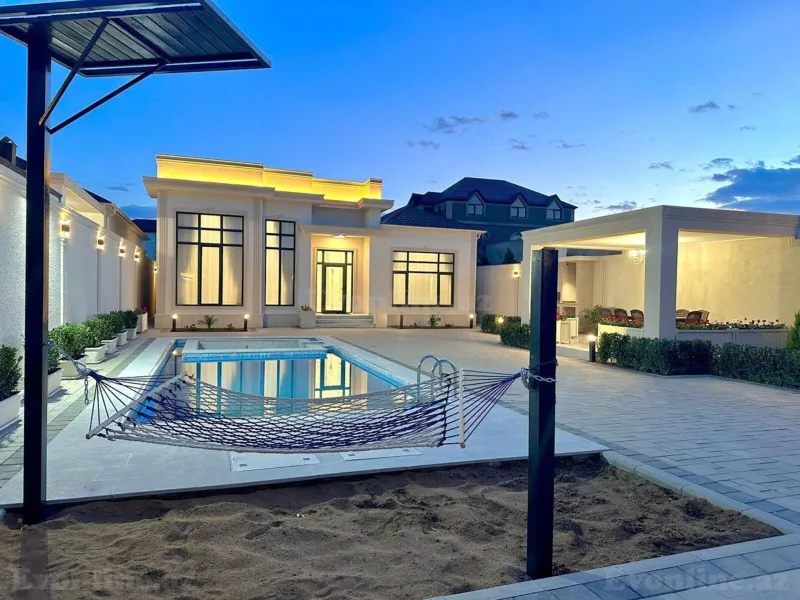 5 otaqlı Həyət evi 300 m² Mərdəkan Kirayə verilir