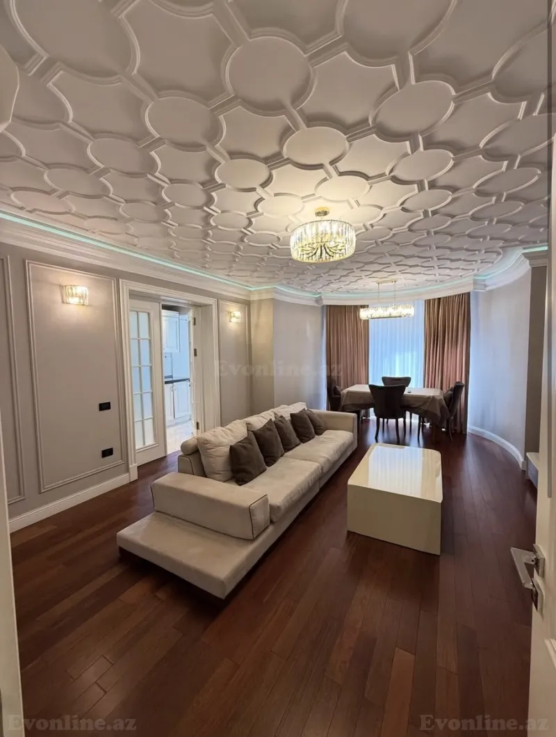 Satılır 4 otaqlı Mənzil Yeni tikili 135 m² Nəsimi r.