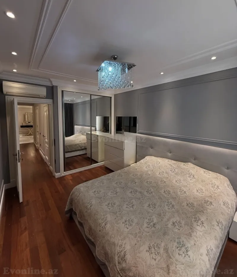 Satılır 4 otaqlı Mənzil Yeni tikili 135 m² Nəsimi r. - şəkil 7