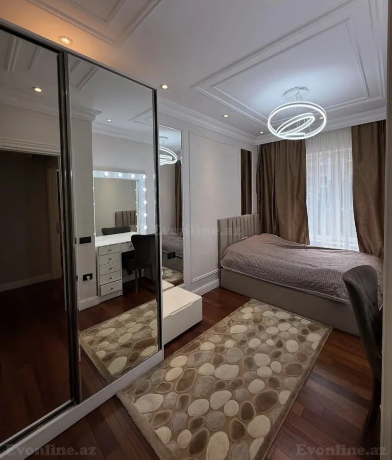 Satılır 4 otaqlı Mənzil Yeni tikili 135 m² Nəsimi r. - şəkil 8