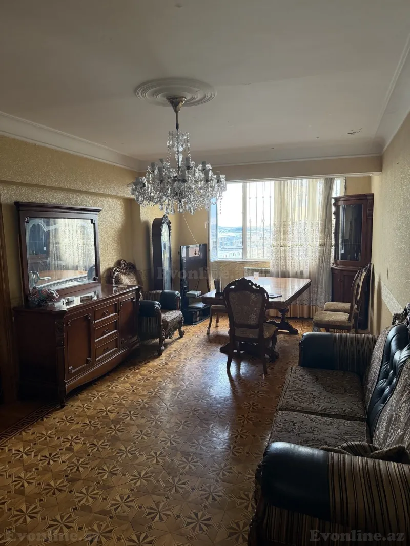 Kirayə verilir 3 otaqlı Mənzil Köhnə tikili 80 m² Nərimanov r.