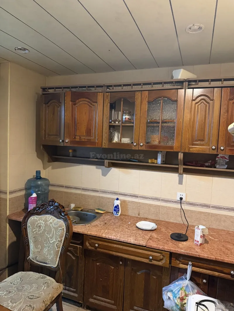 Kirayə verilir 3 otaqlı Mənzil Köhnə tikili 80 m² Nərimanov r. - şəkil 5