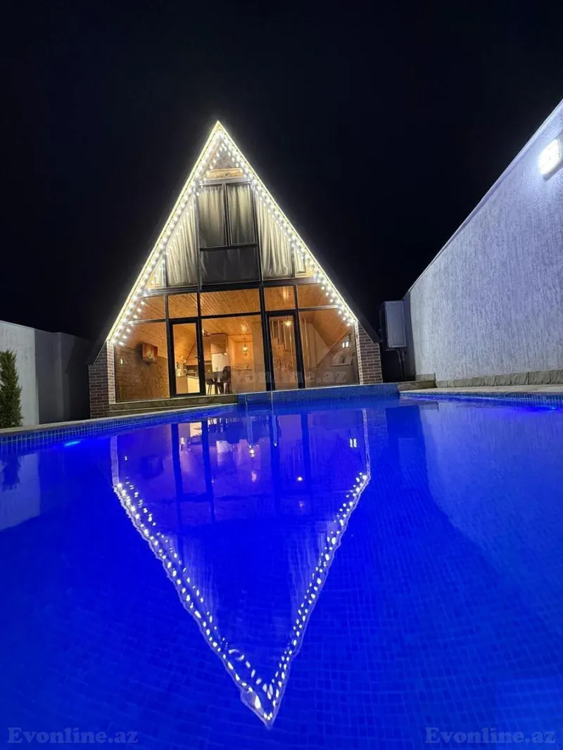3 otaqlı Həyət evi 200 m² Mərdəkan Kirayə verilir