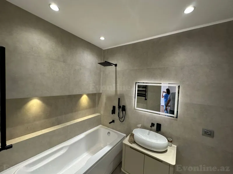 Satılır 2 otaqlı Mənzil Yeni tikili 85 m² Nərimanov r. - şəkil 8