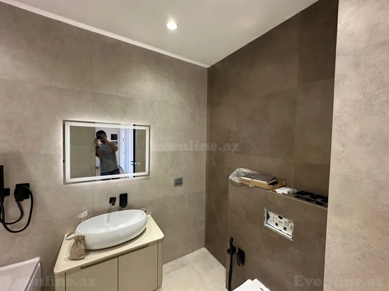 Satılır 2 otaqlı Mənzil Yeni tikili 85 m² Nərimanov r. - şəkil 9