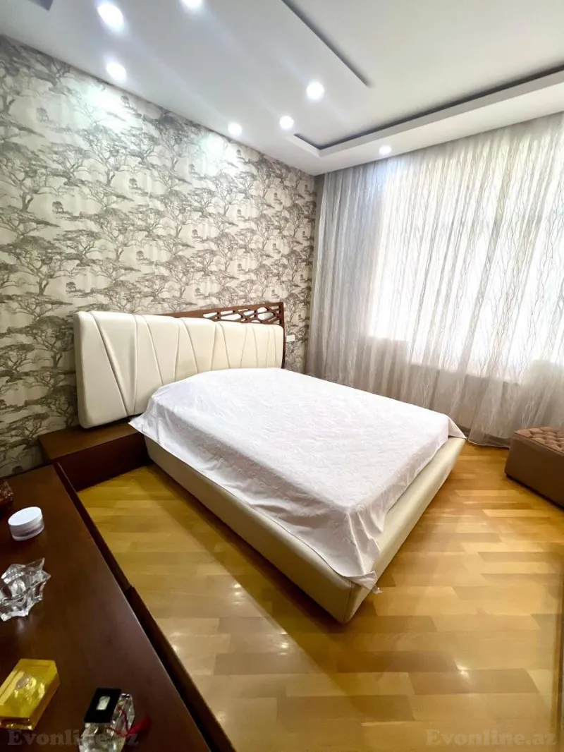 Kirayə verilir 3 otaqlı Mənzil Yeni tikili 120 m² İnşaatçılar m. - şəkil 5