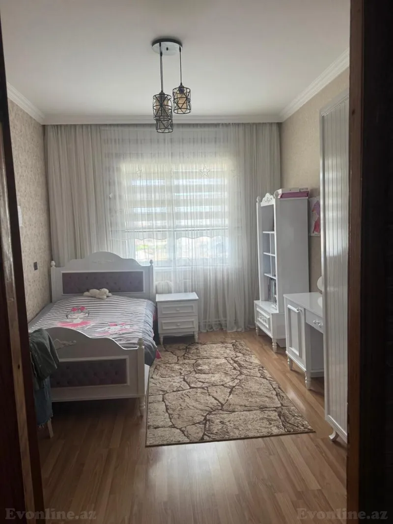 Satılır 4 otaqlı Mənzil Köhnə tikili 115 m² 20 Yanvar m. - şəkil 3