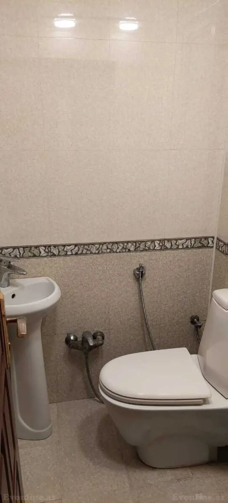 Kirayə verilir 3 otaqlı Mənzil Yeni tikili 110 m² Gənclik m. - şəkil 13