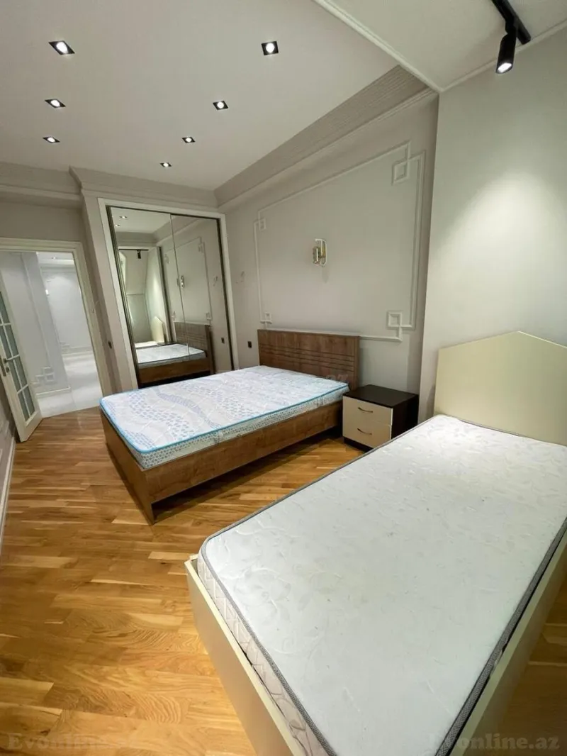 Kirayə verilir 3 otaqlı Mənzil Yeni tikili 120 m² Nəsimi r. - şəkil 8