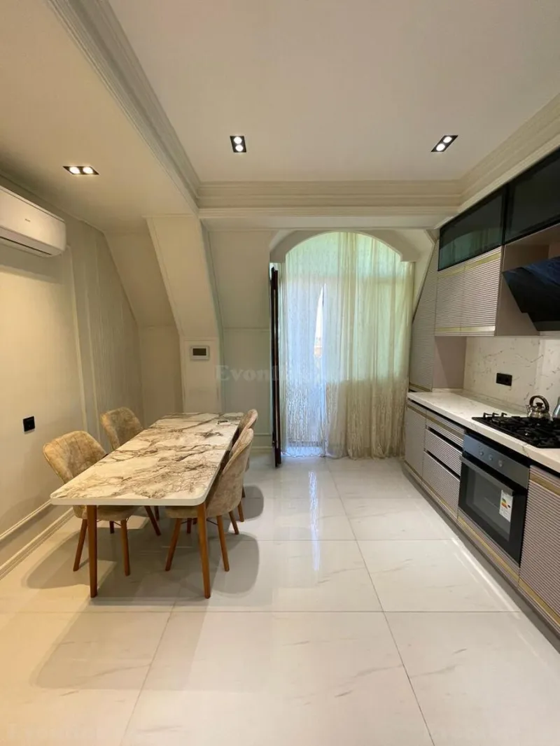 Kirayə verilir 3 otaqlı Mənzil Yeni tikili 120 m² Nəsimi r. - şəkil 10