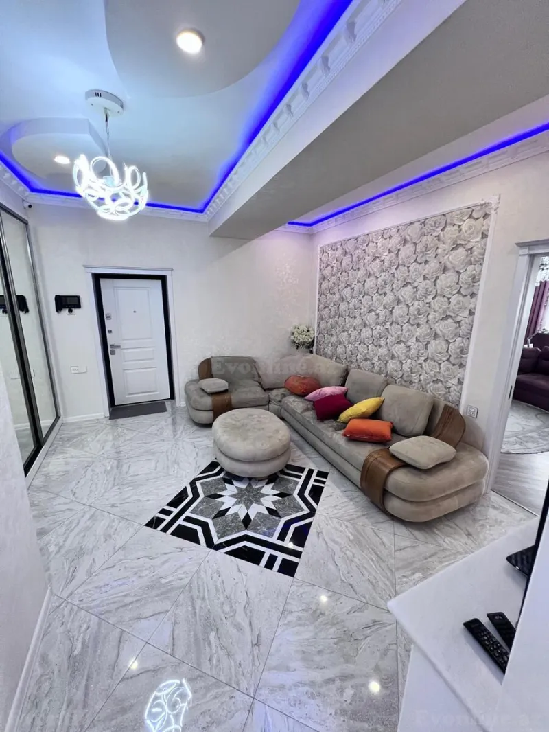 Satılır 5 otaqlı Mənzil Yeni tikili 155 m² İnşaatçılar m. - şəkil 8