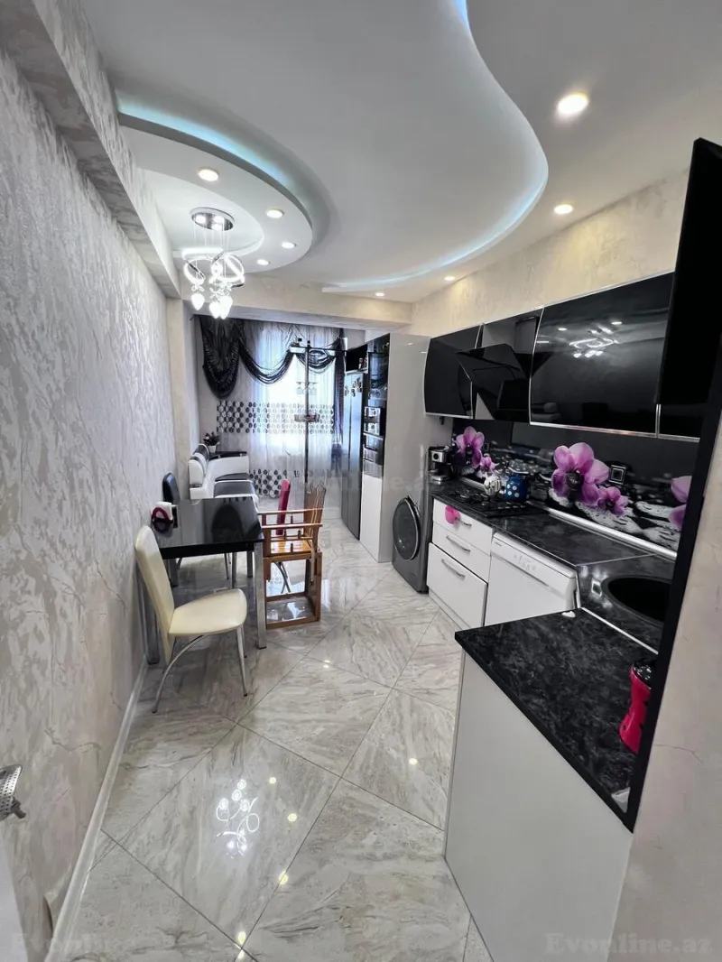 Satılır 5 otaqlı Mənzil Yeni tikili 155 m² İnşaatçılar m. - şəkil 15