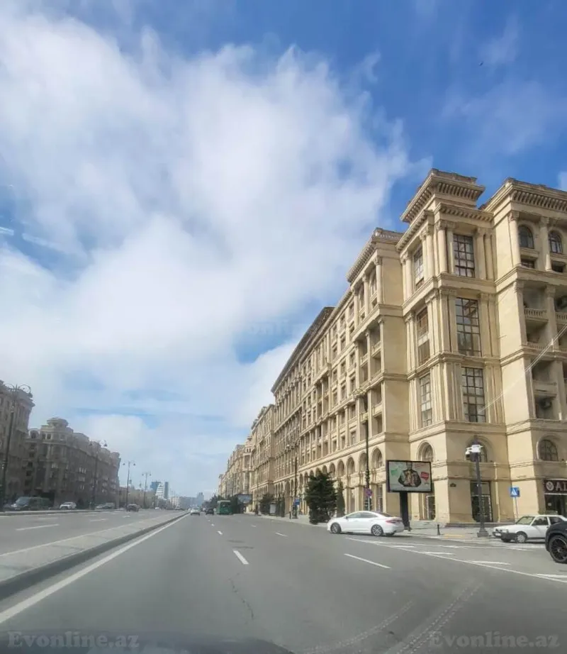 3 otaqlı Mənzil 125 m² Nəriman Nərimanov m. Satılır