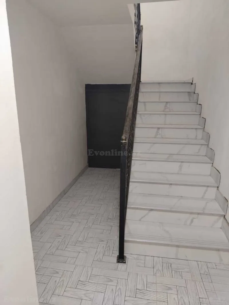 Satılır 7 otaqlı Həyət evi 240 m² Suraxanı - şəkil 18