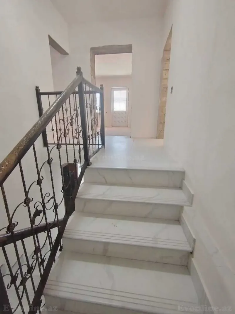 Satılır 7 otaqlı Həyət evi 240 m² Suraxanı - şəkil 22