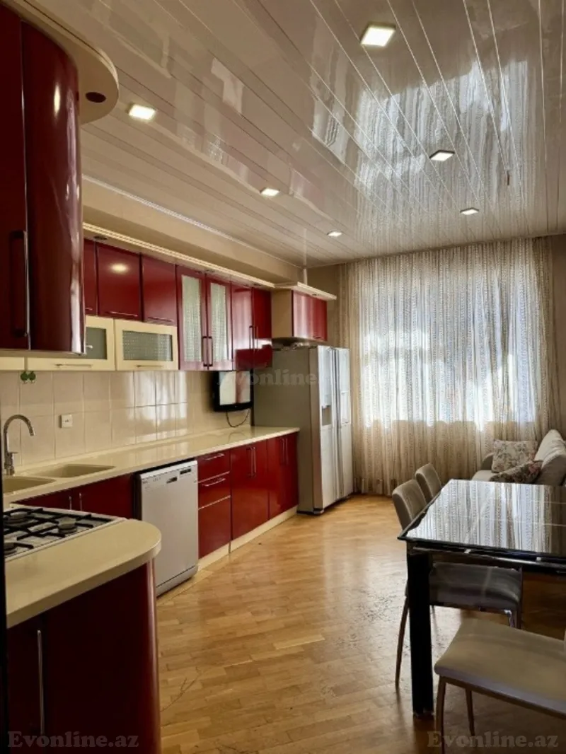 Satılır 4 otaqlı Mənzil Yeni tikili 180 m² Azadlıq prospekti m. - şəkil 4