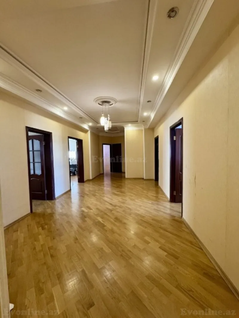 Satılır 4 otaqlı Mənzil Yeni tikili 180 m² Azadlıq prospekti m. - şəkil 6