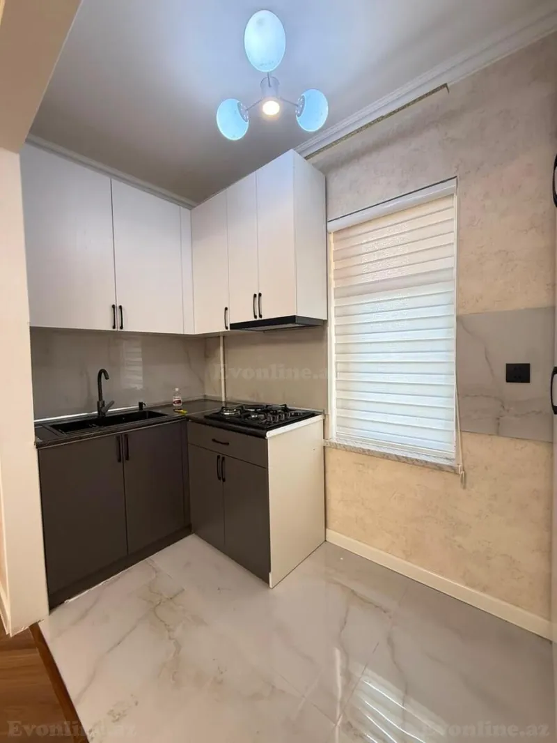 Satılır 2 otaqlı Mənzil Köhnə tikili 45 m² Yeni Yasamal - şəkil 9