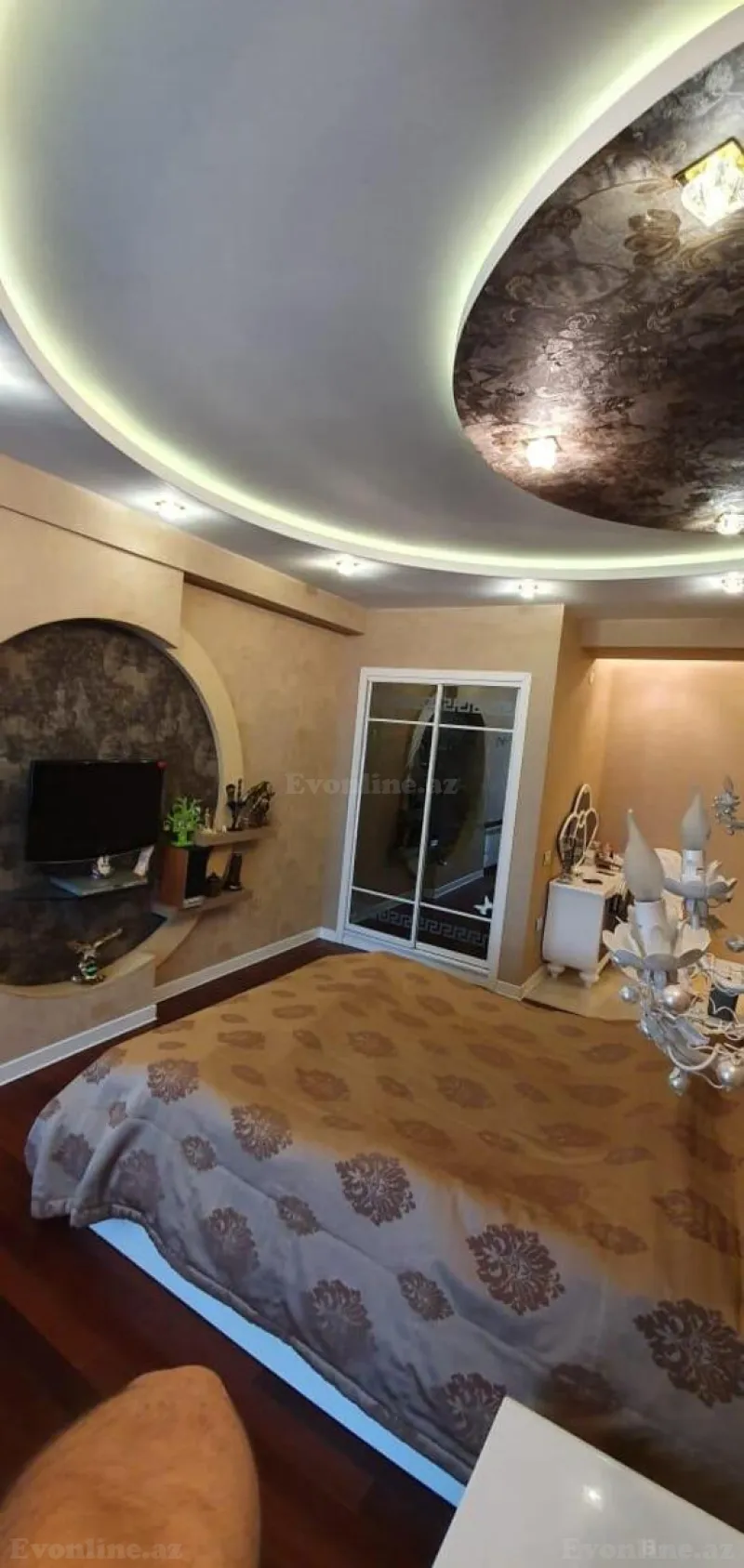 Satılır 4 otaqlı Mənzil Yeni tikili 190 m² Nərimanov r. - şəkil 12