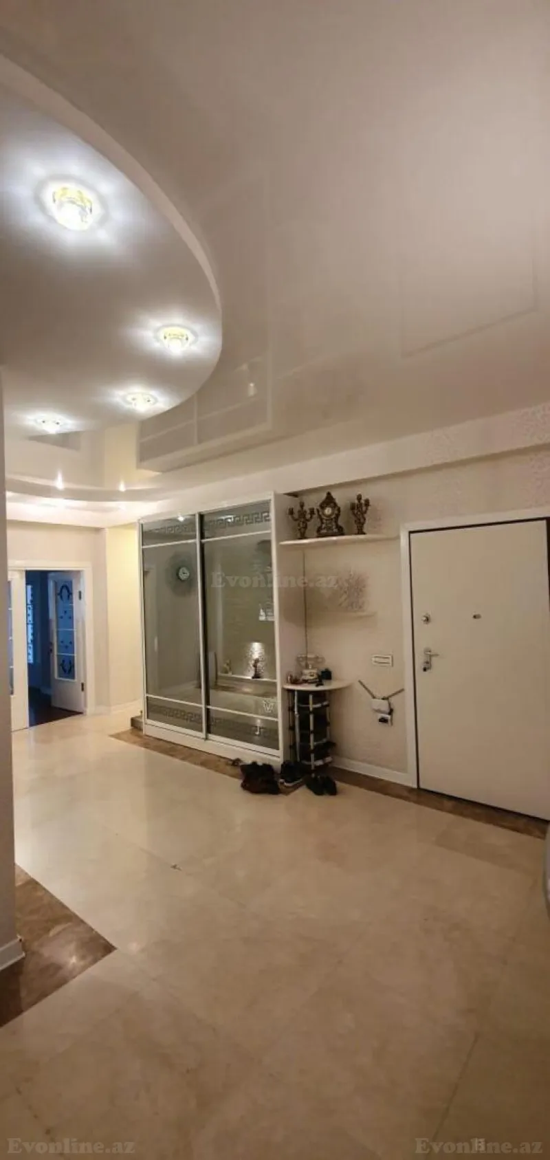 Satılır 4 otaqlı Mənzil Yeni tikili 190 m² Nərimanov r. - şəkil 15