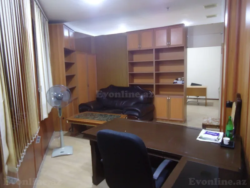 Kirayə verilir Ofis 42 m² Xətai r. - şəkil 11