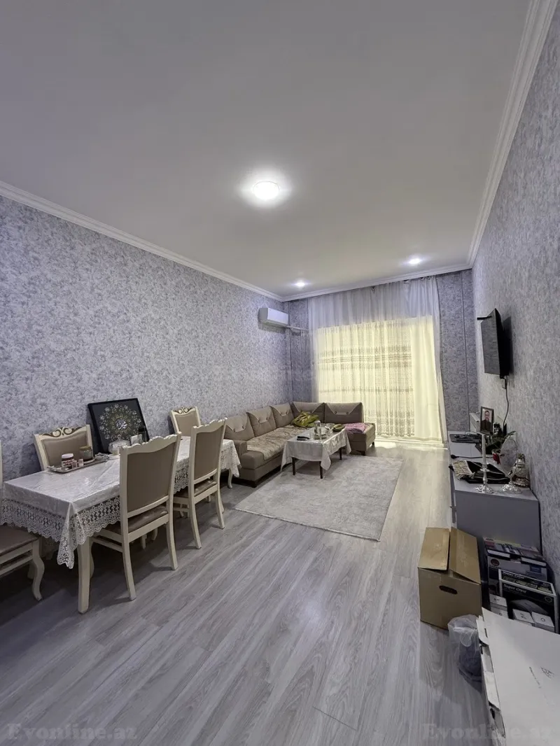 2 otaqlı Mənzil 70 m² Avtovağzal m. Kirayə verilir
