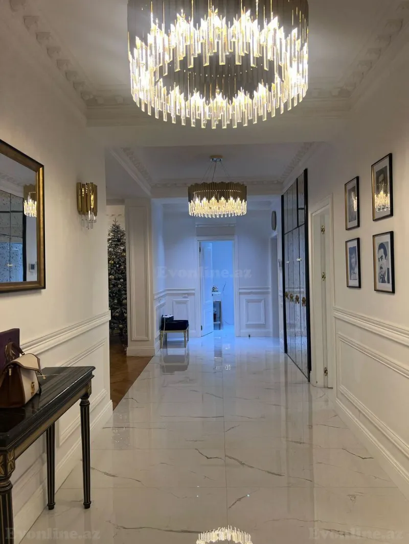 Satılır 4 otaqlı Mənzil Yeni tikili 209 m² Ağ şəhər - şəkil 13