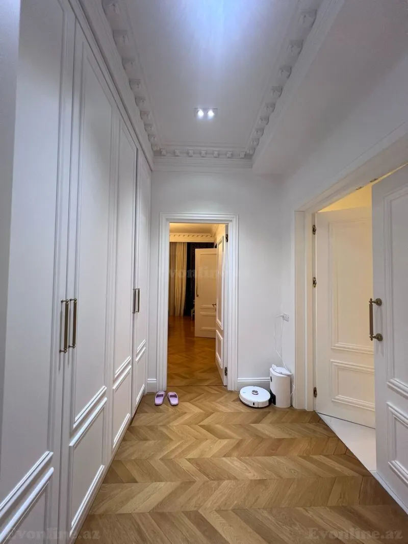 Satılır 4 otaqlı Mənzil Yeni tikili 209 m² Ağ şəhər - şəkil 14