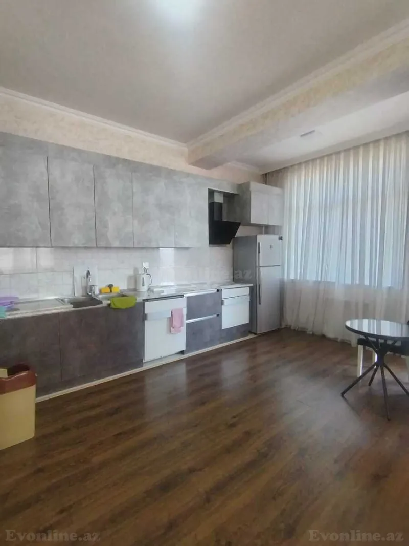 Kirayə verilir 3 otaqlı Mənzil Yeni tikili 148 m² Nəsimi r. - şəkil 7