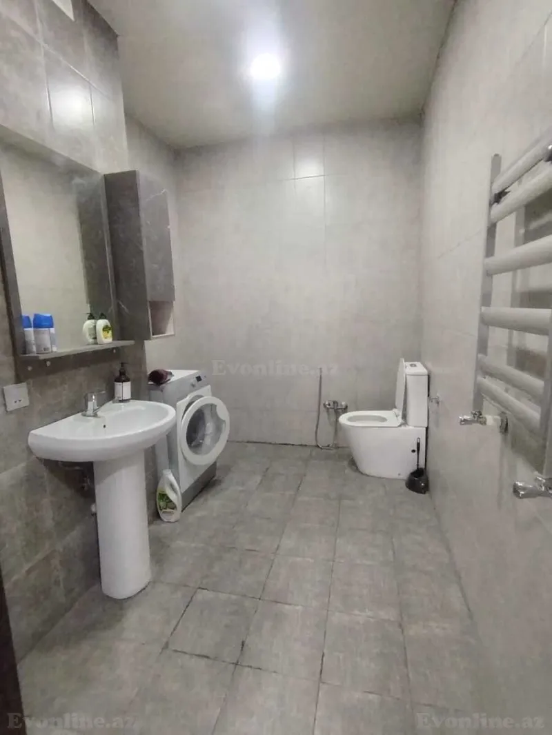 Kirayə verilir 3 otaqlı Mənzil Yeni tikili 148 m² Nəsimi r. - şəkil 9