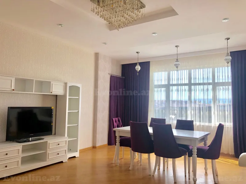 Kirayə verilir 2 otaqlı Mənzil Yeni tikili 95 m² Səbail r. - şəkil 3
