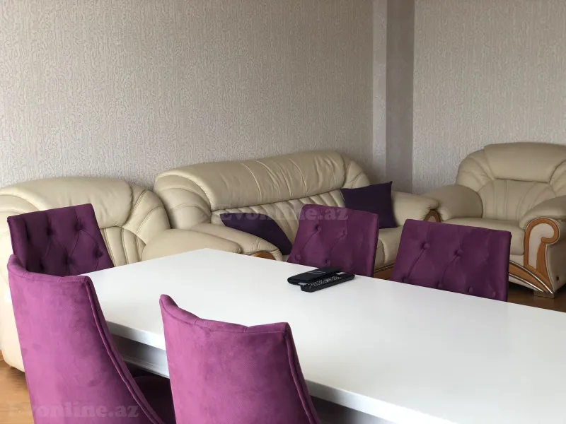 Kirayə verilir 2 otaqlı Mənzil Yeni tikili 95 m² Səbail r. - şəkil 5