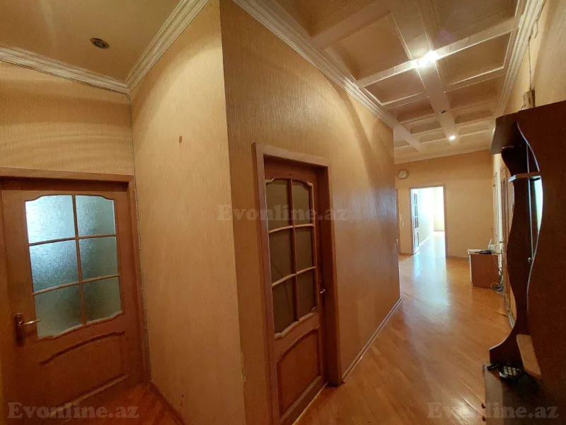 Kirayə verilir 4 otaqlı Mənzil Yeni tikili 155 m² İnşaatçılar m. - şəkil 18