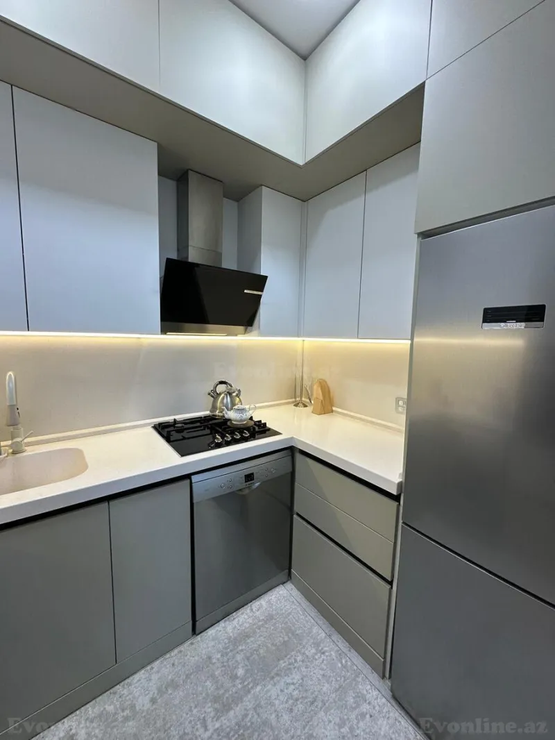 Satılır 3 otaqlı Mənzil Köhnə tikili 60 m² Memar Əcəmi m. - şəkil 8