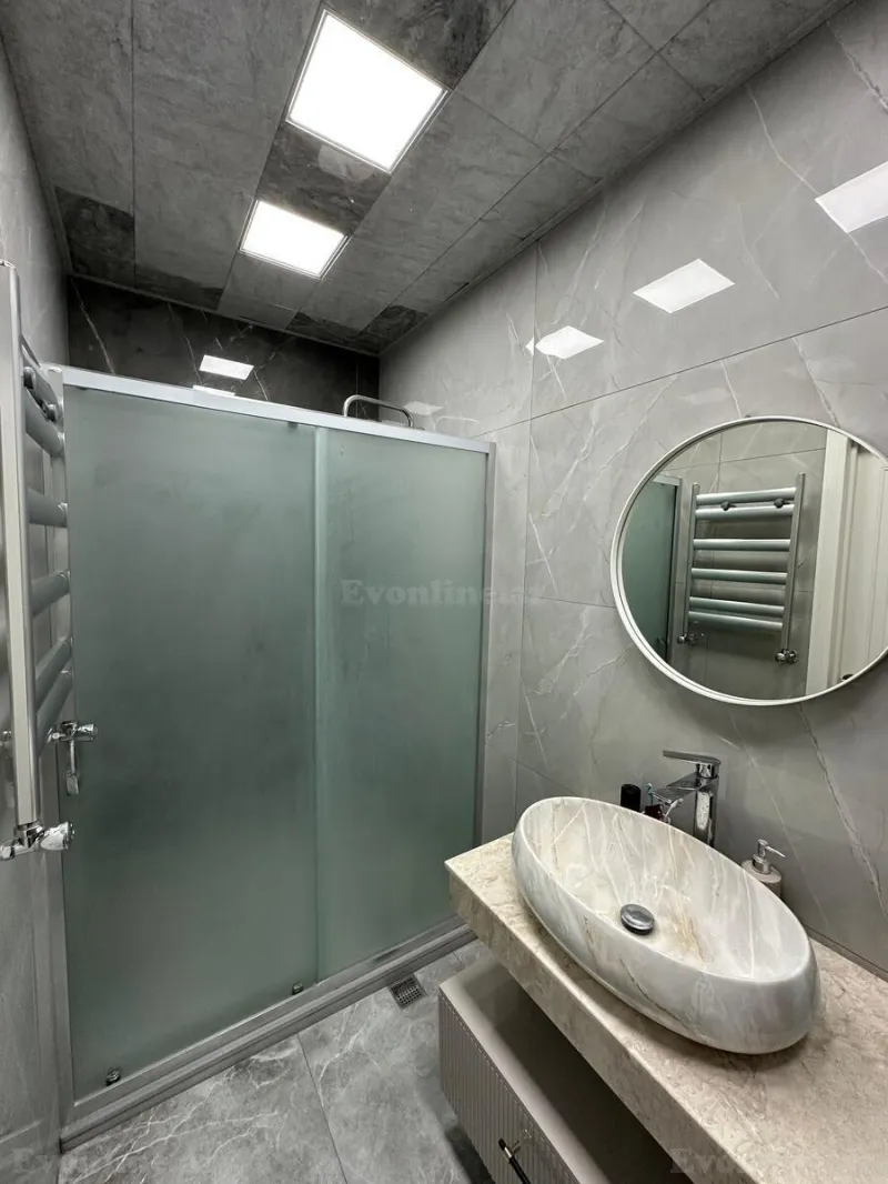 Satılır 3 otaqlı Mənzil Köhnə tikili 60 m² Memar Əcəmi m. - şəkil 9