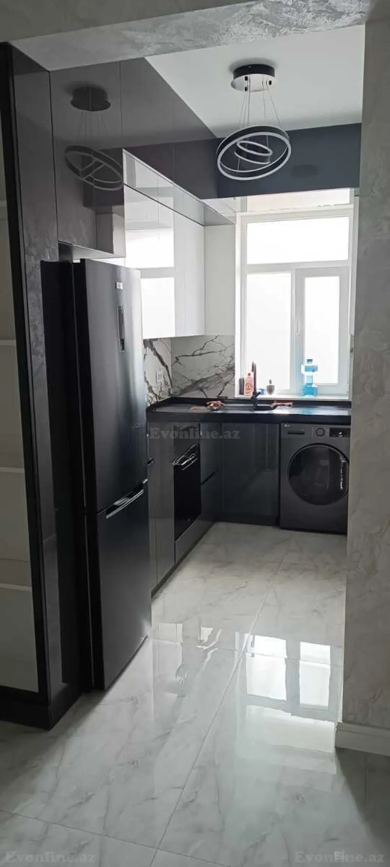 Kirayə verilir 2 otaqlı Mənzil Köhnə tikili 75 m² Sahil m. - şəkil 4