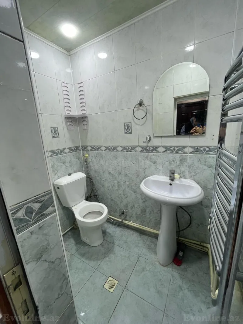 Satılır 2 otaqlı Mənzil Köhnə tikili 50 m² 20 Yanvar m. - şəkil 6