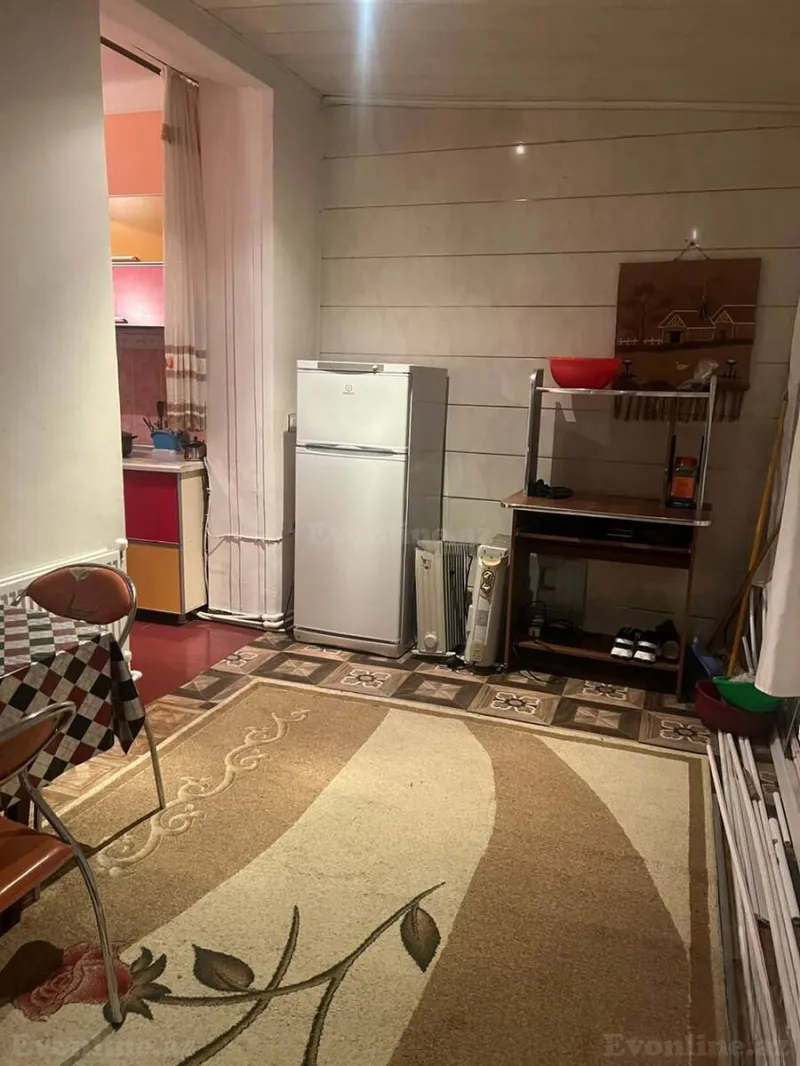 Satılır 2 otaqlı Mənzil Köhnə tikili 72 m² Qara Qarayev m. - şəkil 13