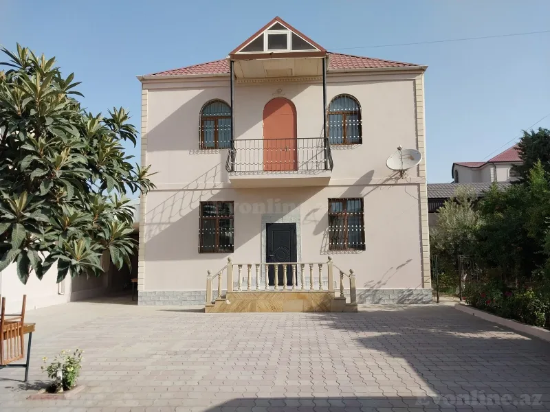 7 otaqlı Həyət evi 240 m² Biləcəri Satılır