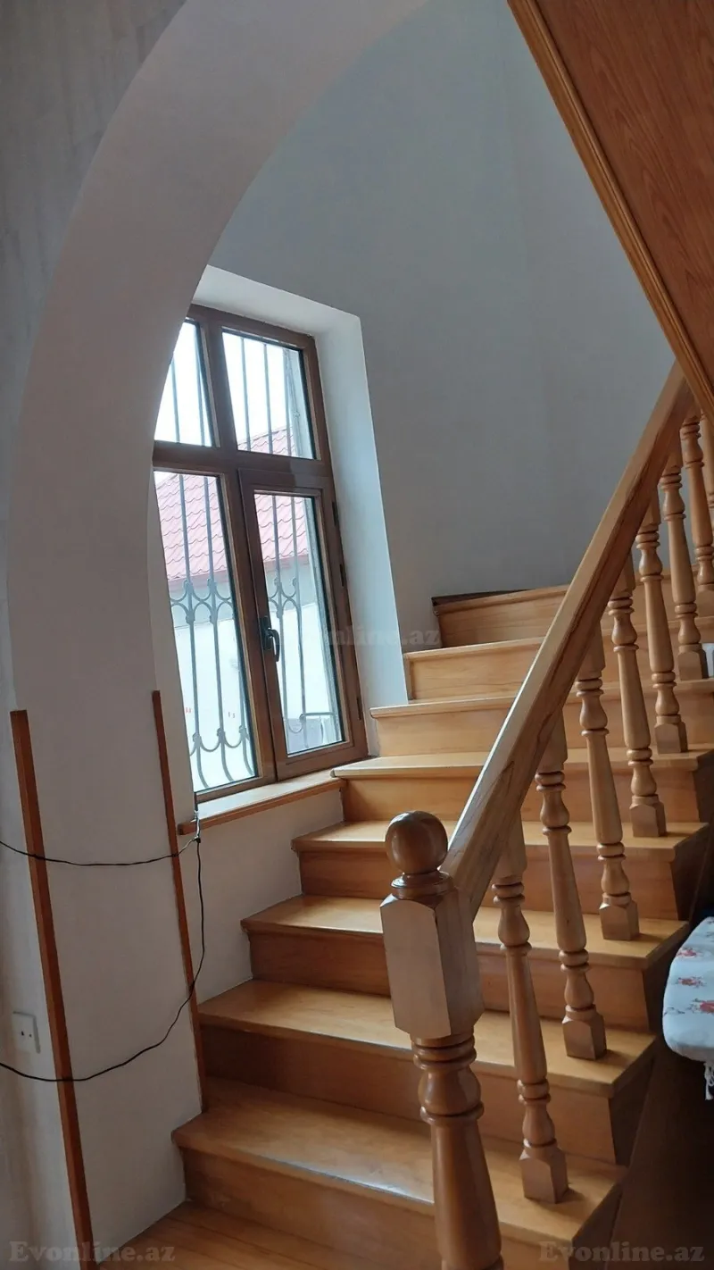 Satılır 7 otaqlı Həyət evi 240 m² Biləcəri - şəkil 8