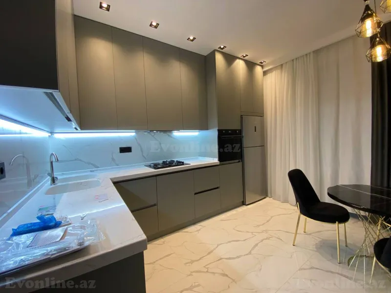 Kirayə verilir 3 otaqlı Mənzil Yeni tikili 110 m² 8 Noyabr m. - şəkil 10