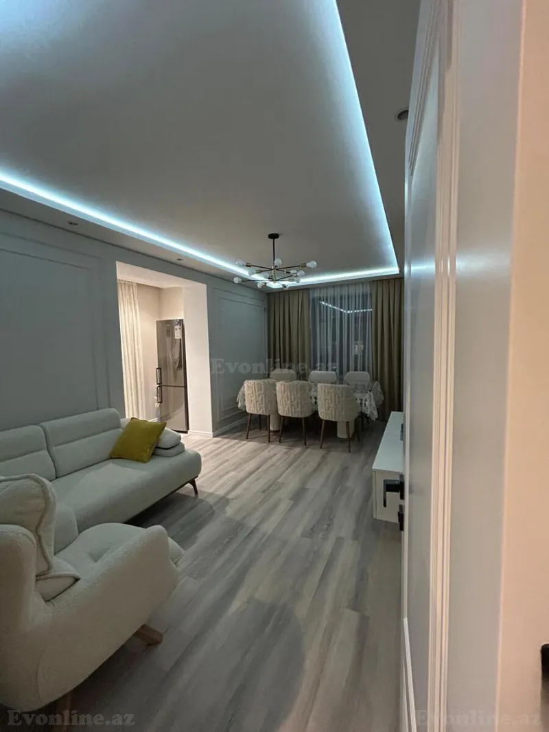 Satılır 2 otaqlı Mənzil Köhnə tikili 53 m² Nəsimi m.