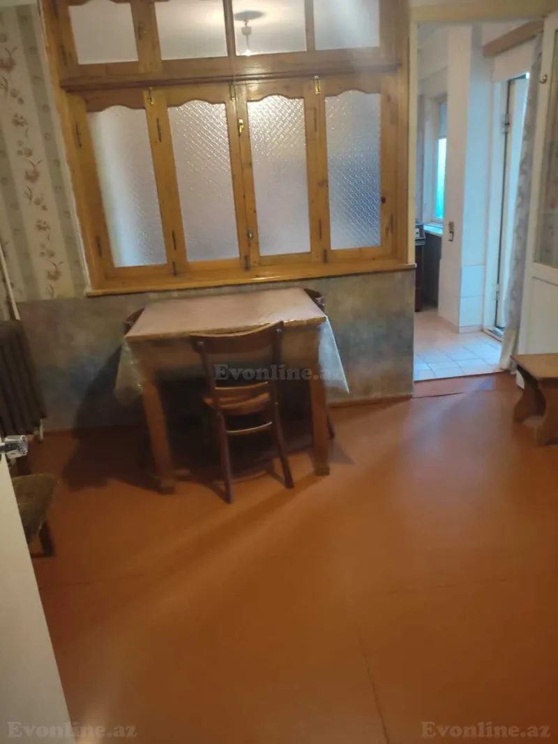 Kirayə verilir 2 otaqlı Həyət evi 40 m² Azadlıq prospekti m. - şəkil 3