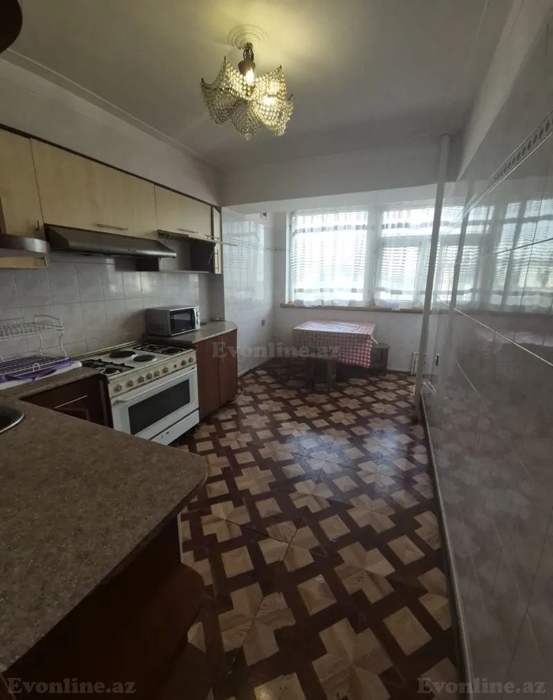 Kirayə verilir 3 otaqlı Mənzil Köhnə tikili 100 m² 28 May m. - şəkil 9