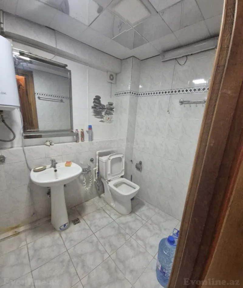Kirayə verilir 3 otaqlı Mənzil Köhnə tikili 100 m² 28 May m. - şəkil 15