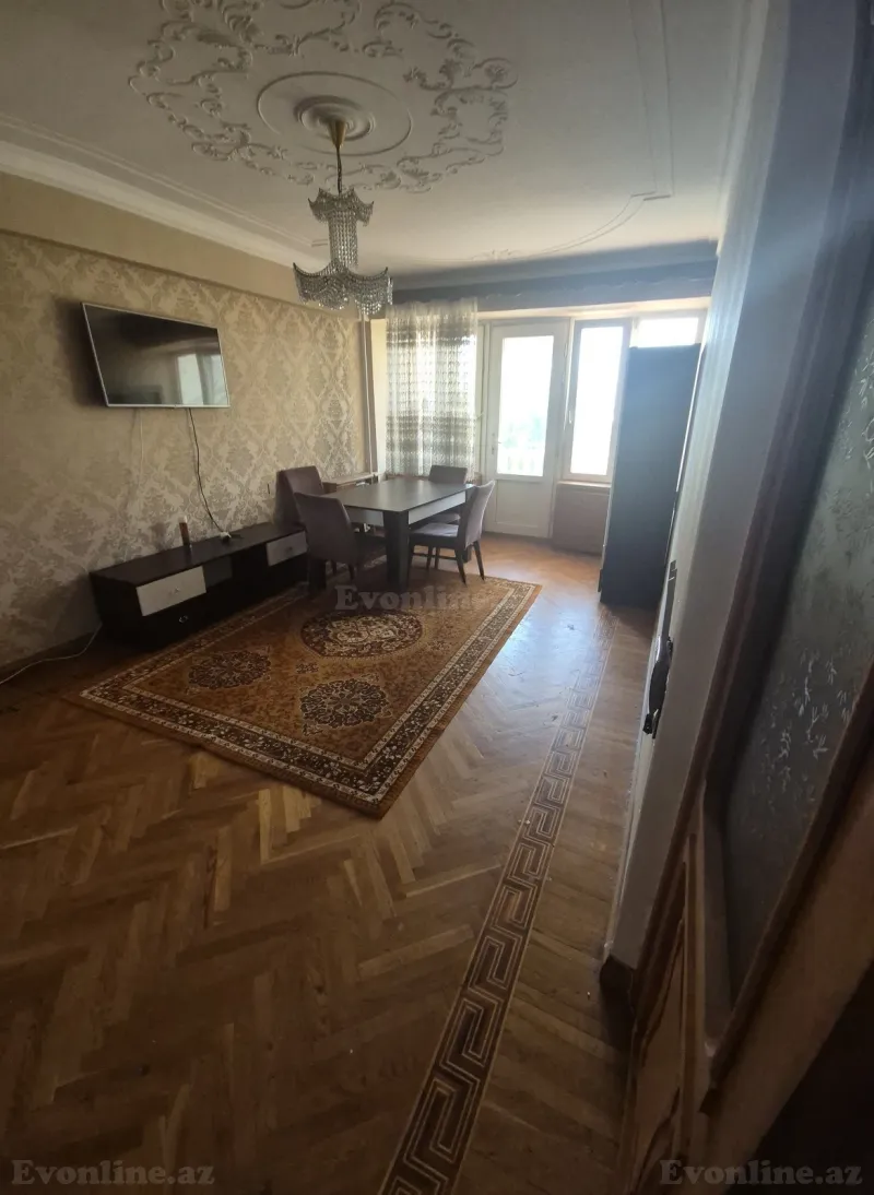 Kirayə verilir 3 otaqlı Mənzil Köhnə tikili 100 m² 28 May m. - şəkil 16