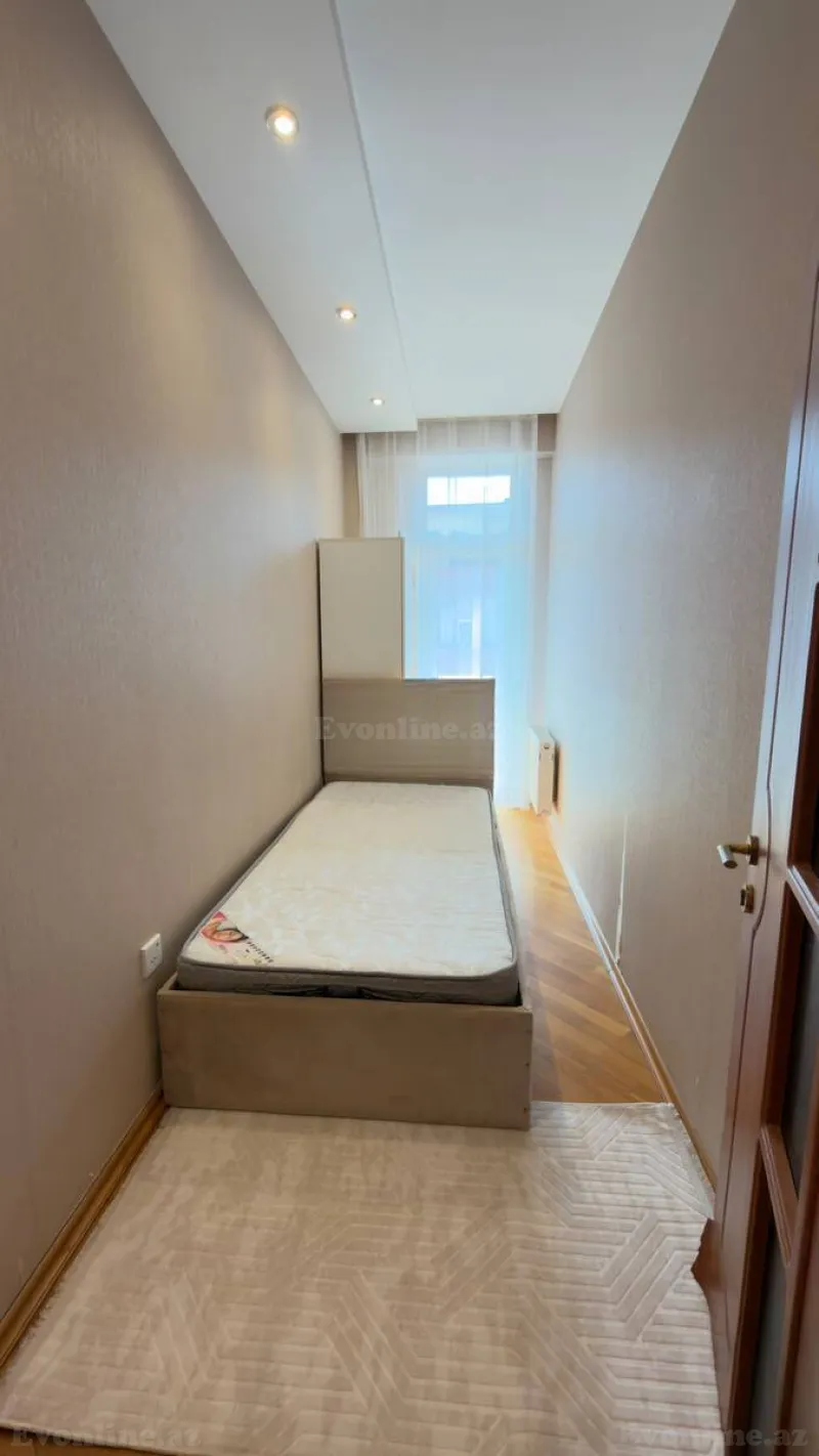 Kirayə verilir 3 otaqlı Mənzil Yeni tikili 105 m² İnşaatçılar m. - şəkil 5