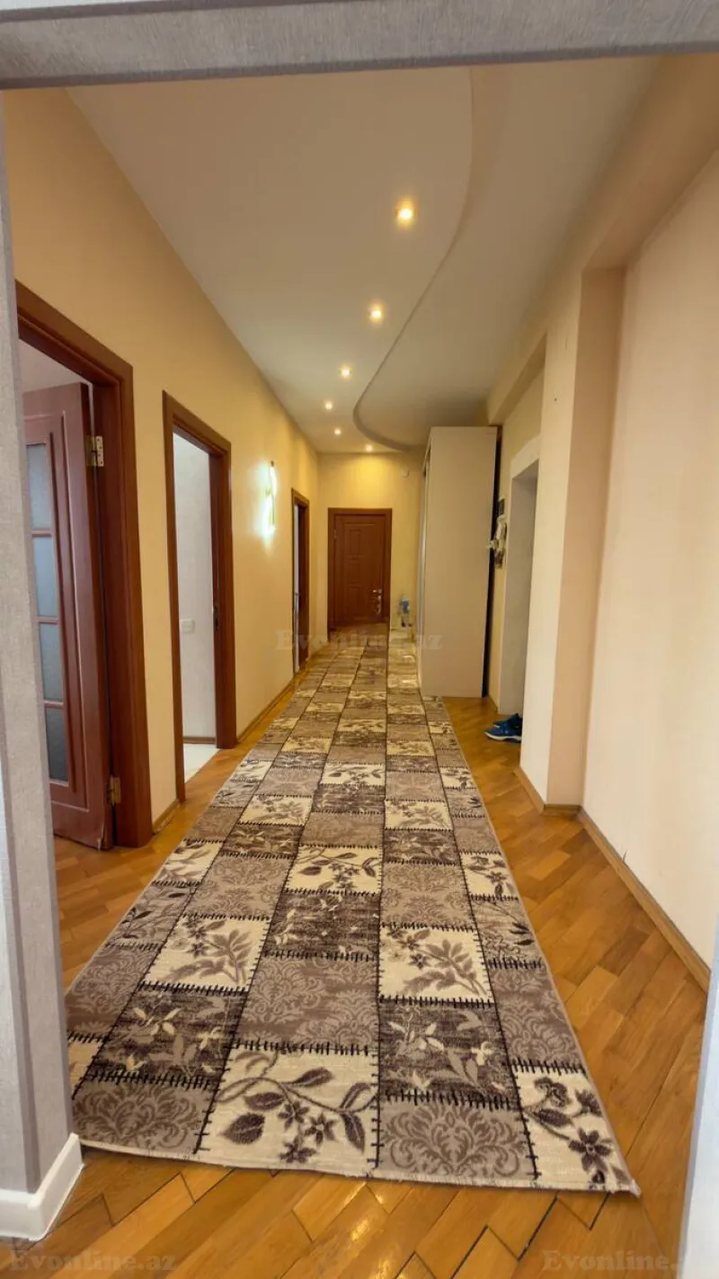 Kirayə verilir 3 otaqlı Mənzil Yeni tikili 105 m² İnşaatçılar m. - şəkil 6